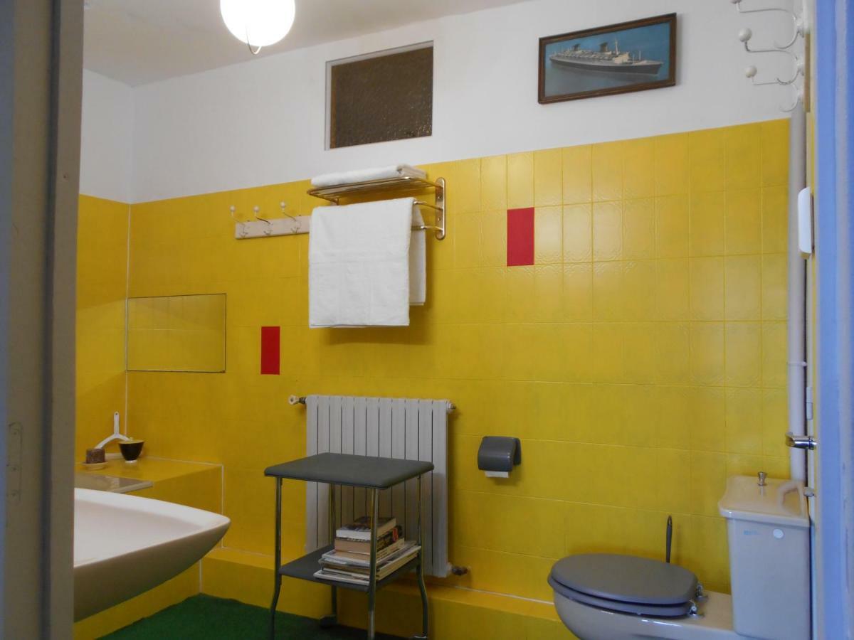 Montauban Chambre D'Hotes Le 77 Exterior foto