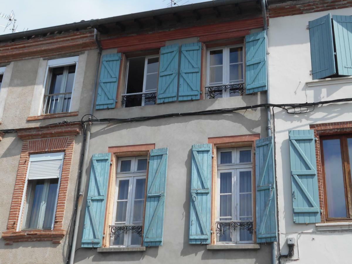 Montauban Chambre D'Hotes Le 77 Exterior foto